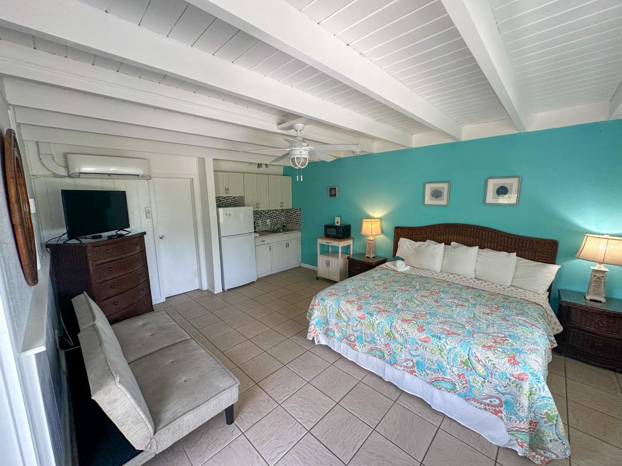 Pearl Beach Inn Englewood Eksteriør bilde