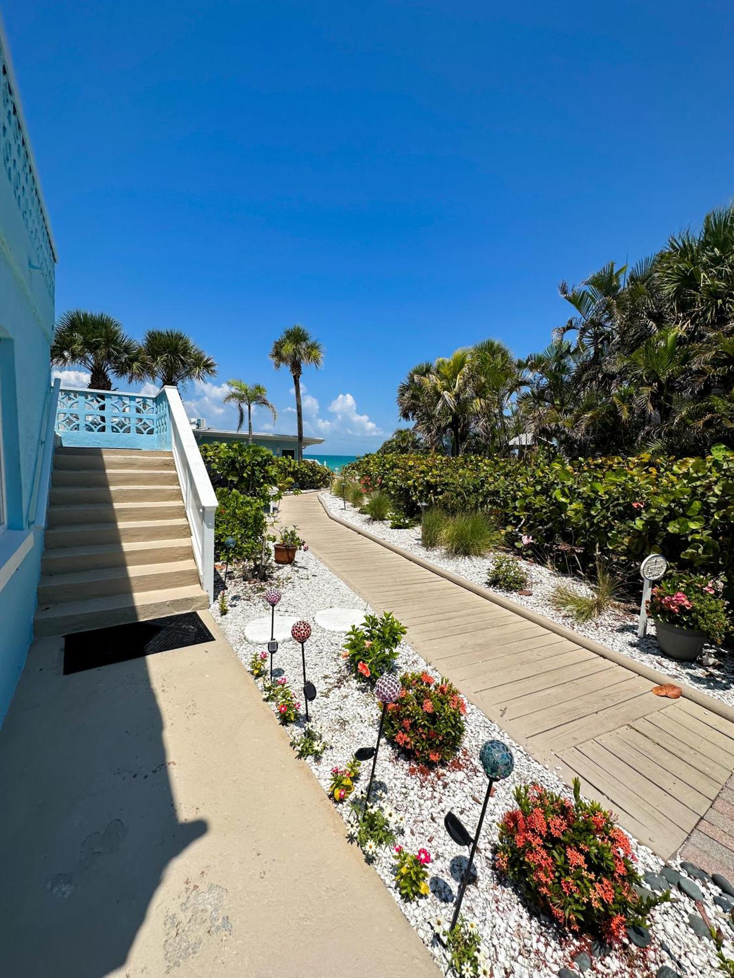 Pearl Beach Inn Englewood Eksteriør bilde